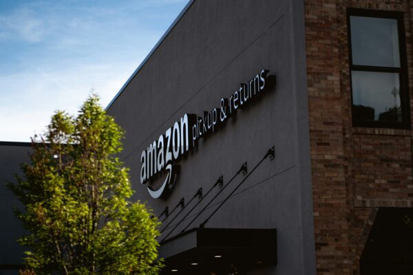 The Amazon Empire: How a Garage Bookstore Rewrote the Rules of Global Commerce